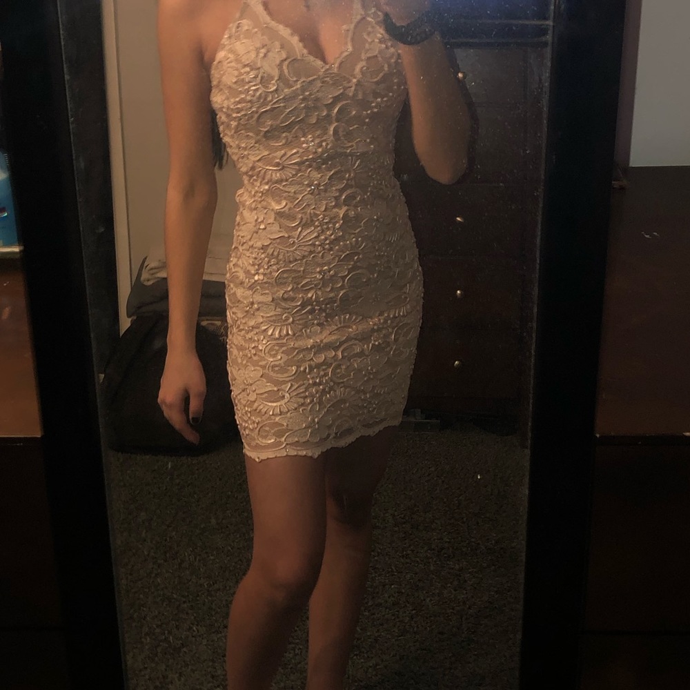 Boccia short bodycon dress